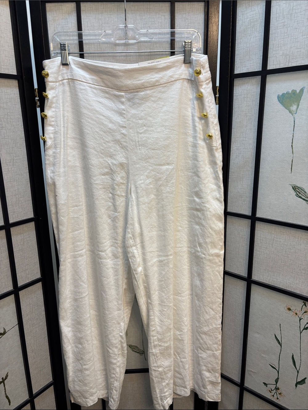 NWT Inc White Wide-Leg Cropped Pants with Gold Button Detail